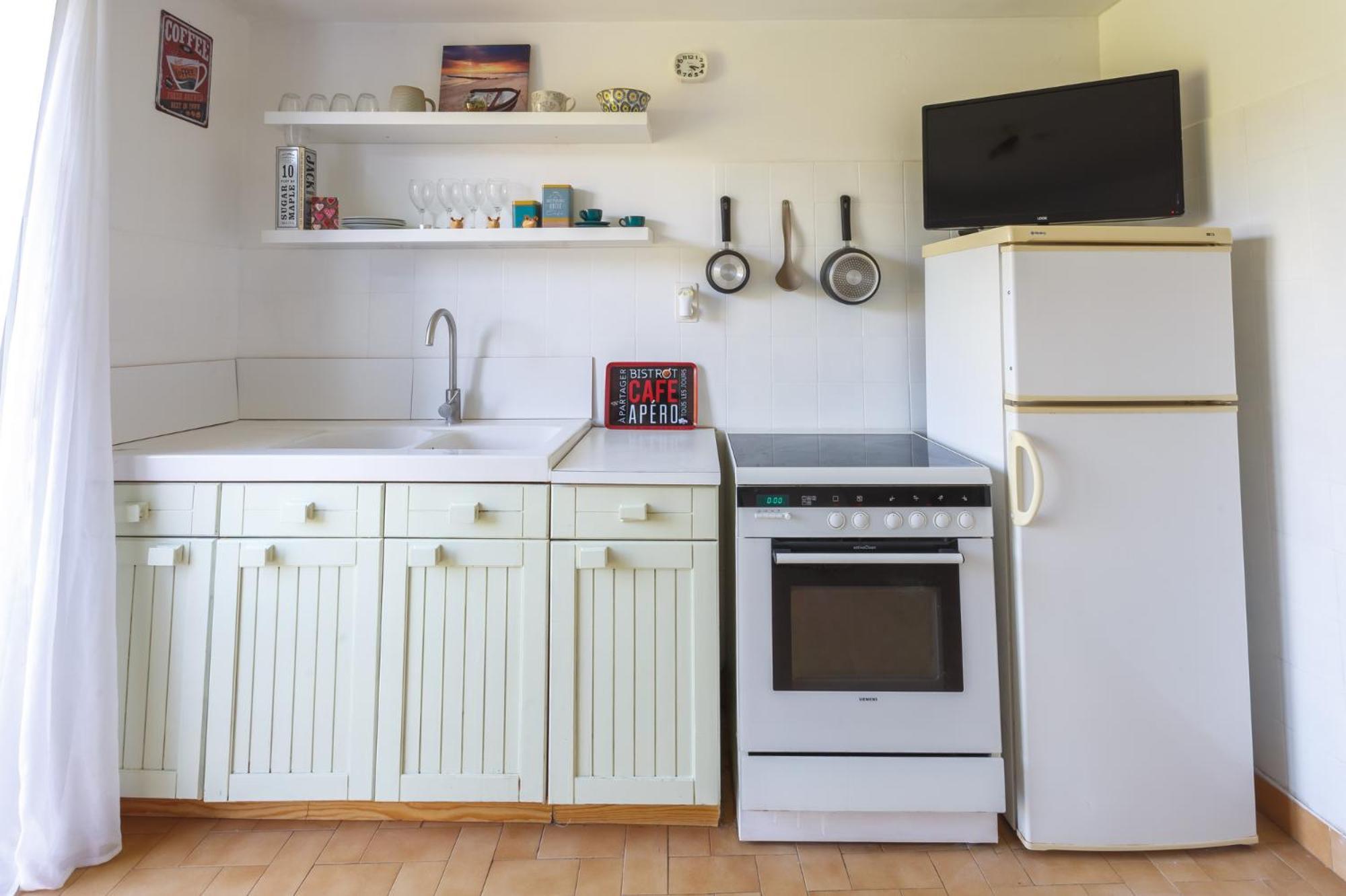 Cosy Apartment In Ancient Gabian With River And Vineyard Views Extérieur photo